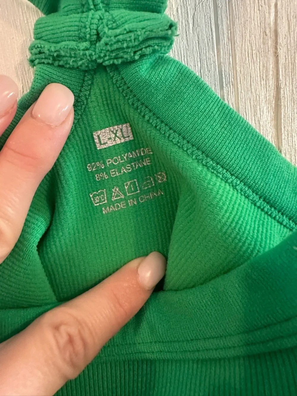 Bright Green Ribbed Tank Top - Picture 3 of 4